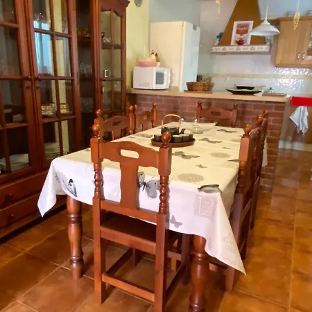 펜션 Casa Abuelo Juan - Benaocaz- 2 *